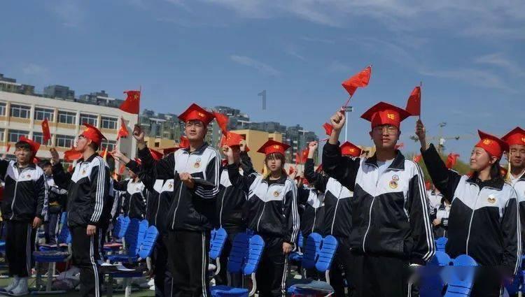 aj1芝加哥只有黑色标的吗？游戏画面